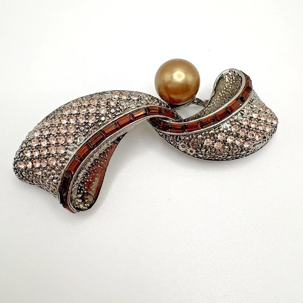 Vintage Rhinestone Brooch Faux Pearl Baguettes Champagne Pave Retro Pendant